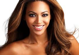 Beyonce Features Our Nigerian Writer Chimamanda Adichie In Her Newly Realesed Album